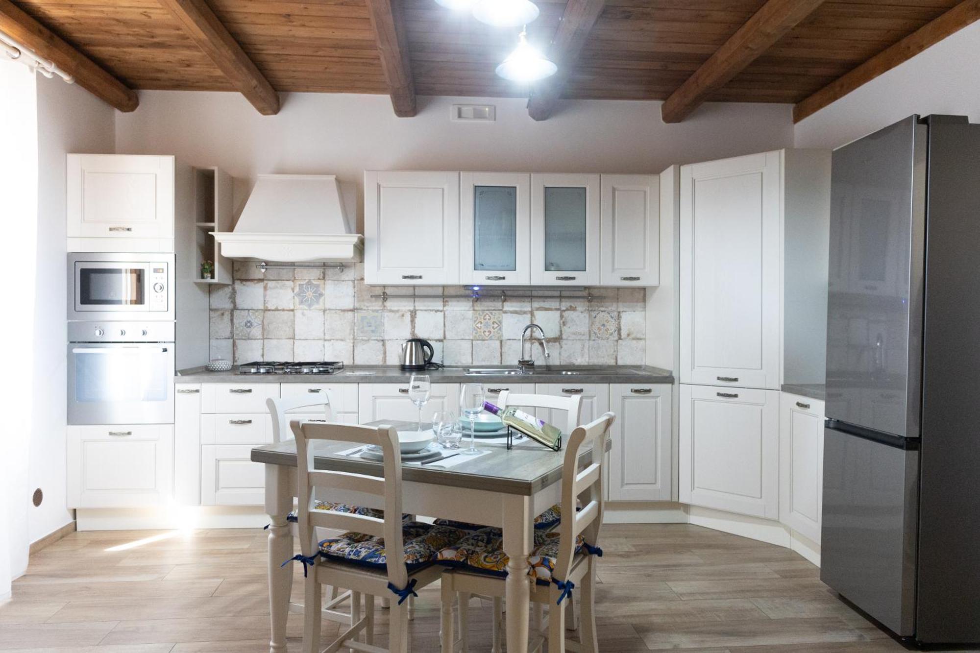 Cortile Gioeni Apartment تْشيفالو المظهر الخارجي الصورة