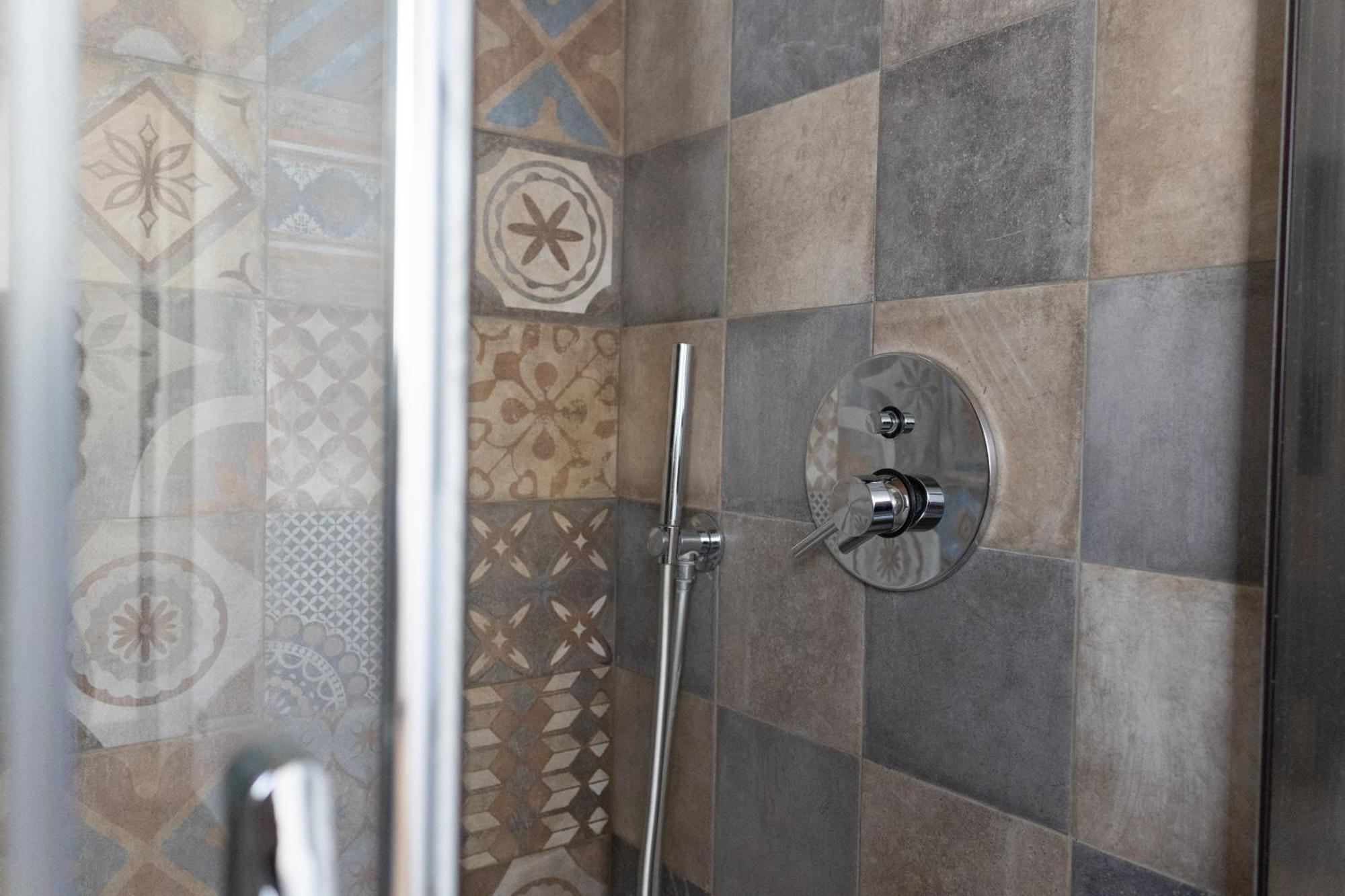 Cortile Gioeni Apartment تْشيفالو المظهر الخارجي الصورة
