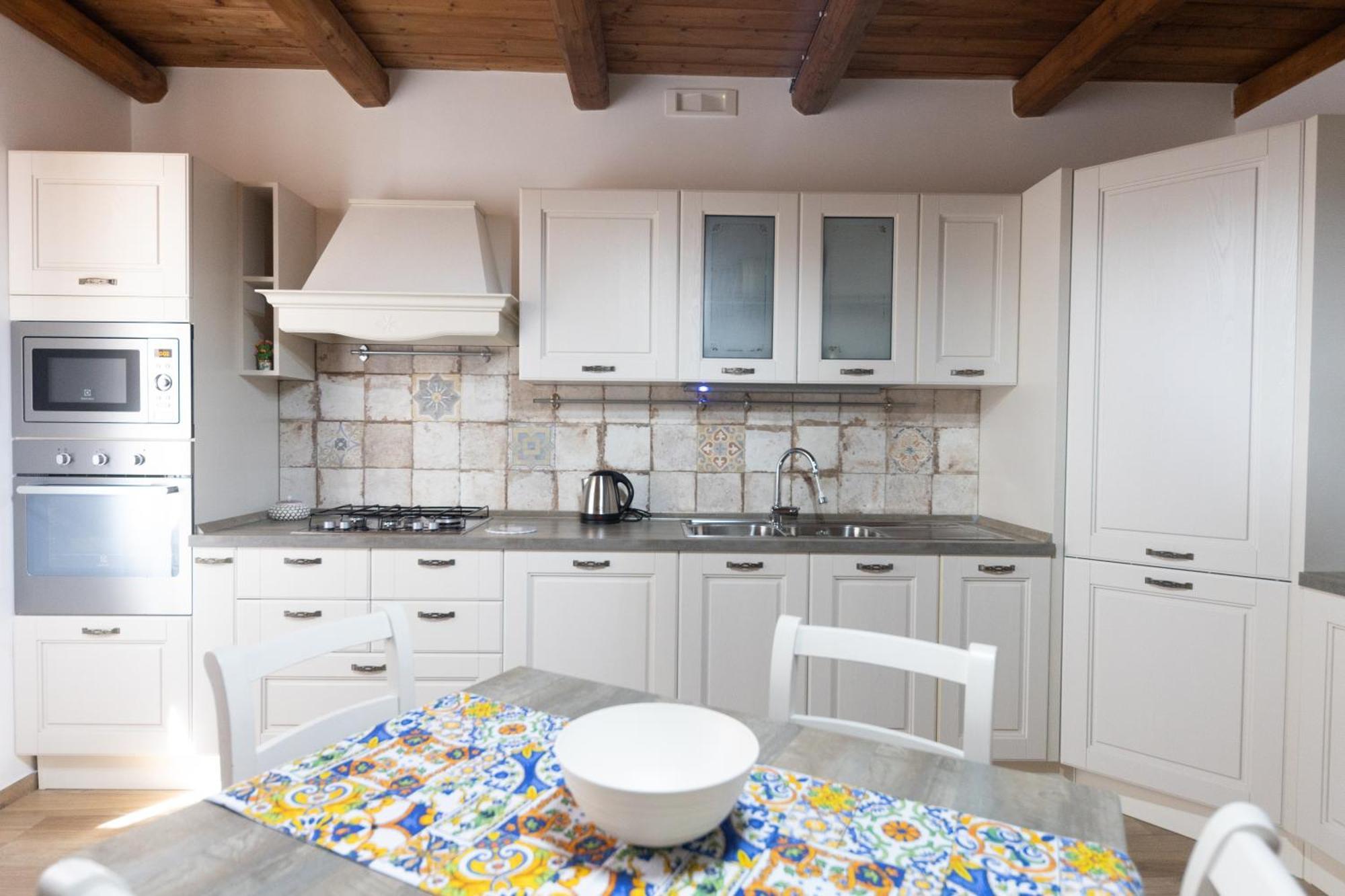 Cortile Gioeni Apartment تْشيفالو المظهر الخارجي الصورة