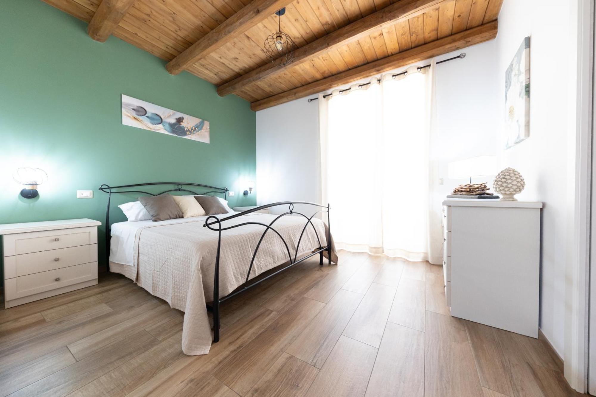 Cortile Gioeni Apartment تْشيفالو المظهر الخارجي الصورة